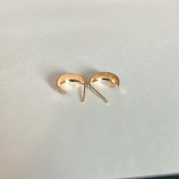 14k yellow, white and rose gold hoops. - Picture 5 of 7